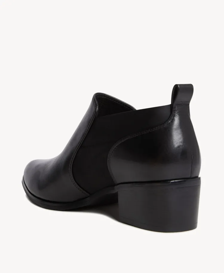 Ara Flat|Isabella Anselmi Clearance