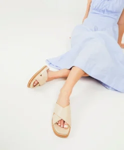 Bazaar Slide|Isabella Anselmi Fashion