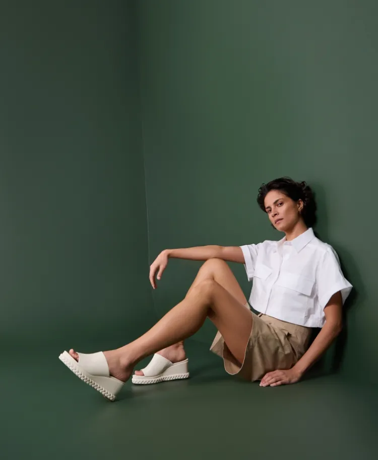 Christine Mule|Isabella Anselmi Hot