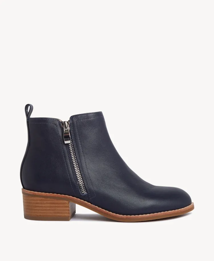 Ebony Leather Ankle Boot|Isabella Anselmi Clearance