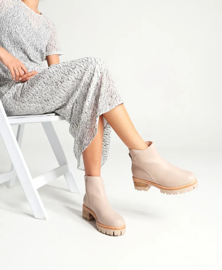 Escada Wide Ankle Boot|Isabella Anselmi Discount