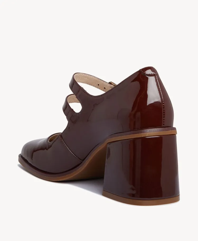 Felicity Heel|Isabella Anselmi Hot