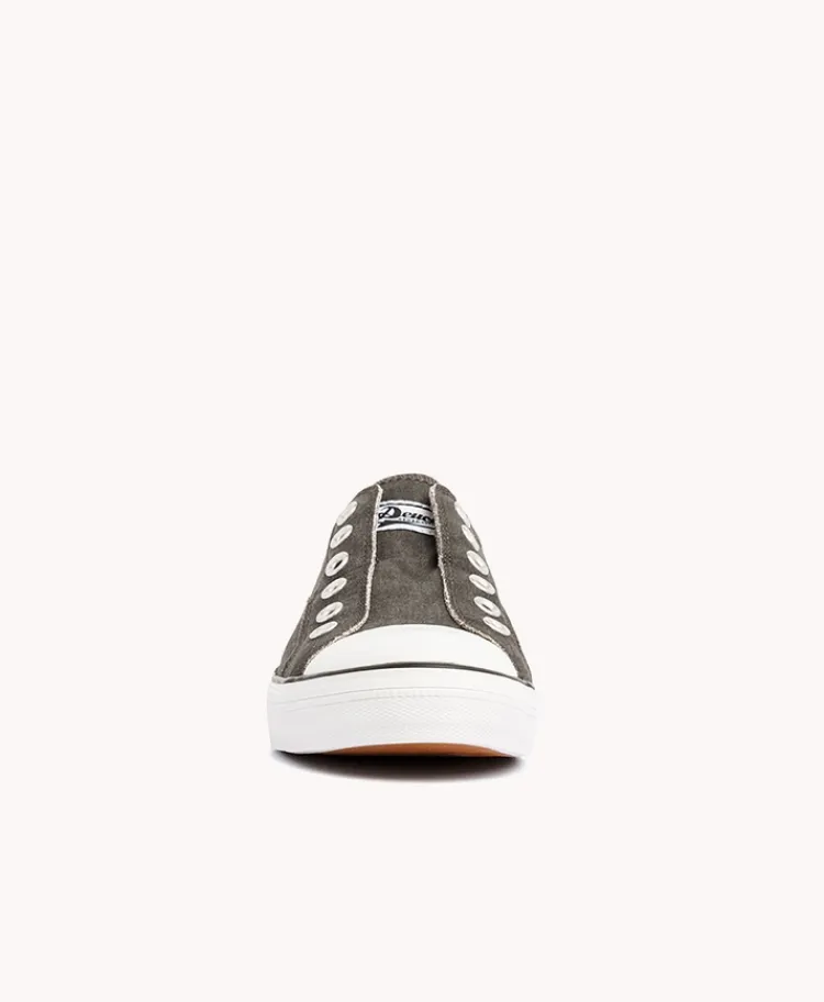 Hepton slip on Sneaker|Deuce x Bloom Sale
