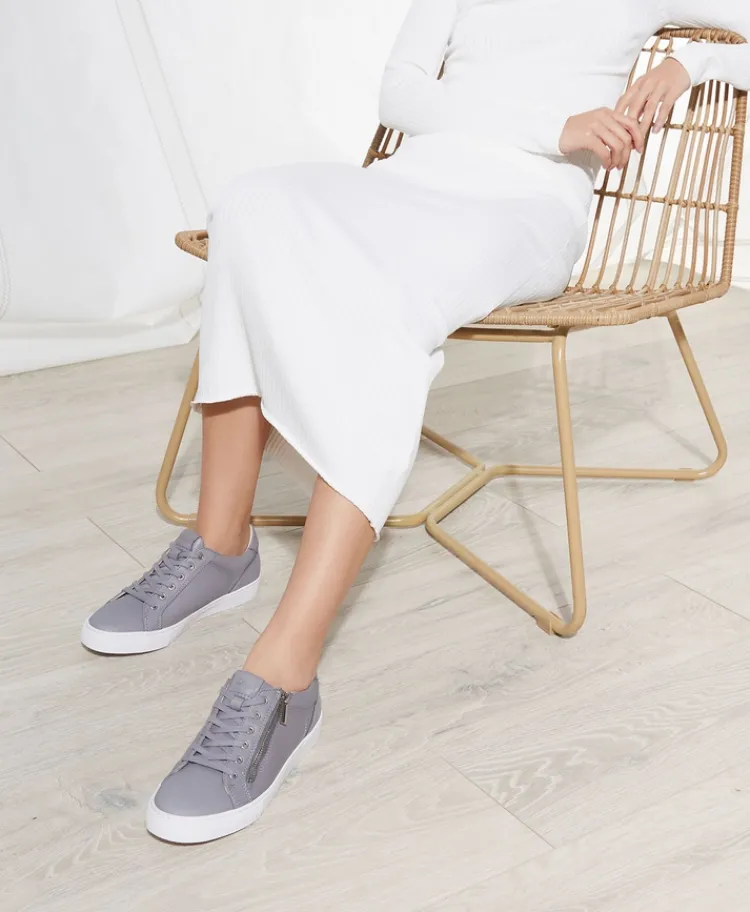 Imogen Zip Sneaker|Deuce x Bloom Online