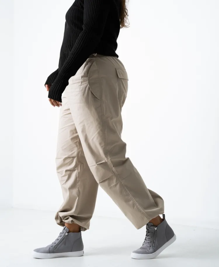 Innes Sneaker|Deuce x Bloom Fashion