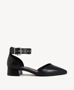 Jemima Flat|Isabella Anselmi Hot