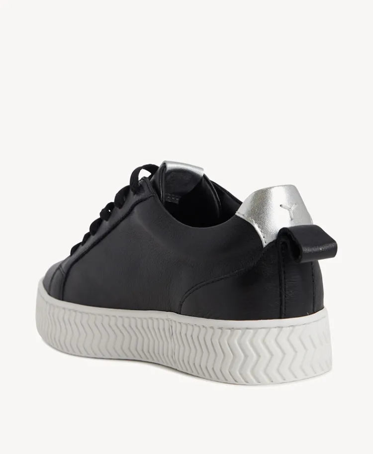 Kaia Sneaker|Deuce x Bloom Sale