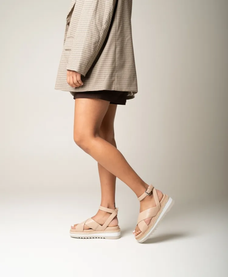 Pammy Wedge Sandal|Isabella Anselmi Fashion