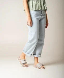 Pearl slide|Isabella Anselmi Hot