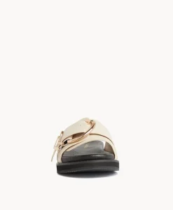 Pearl slide|Isabella Anselmi Hot