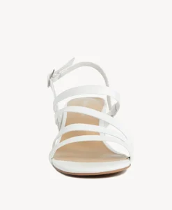 Sanko Sandal|Isabella Anselmi Hot