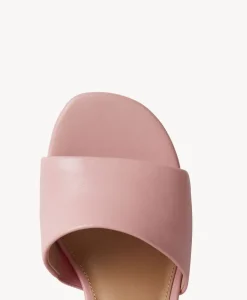 Selma Sandal|Isabella Anselmi Best