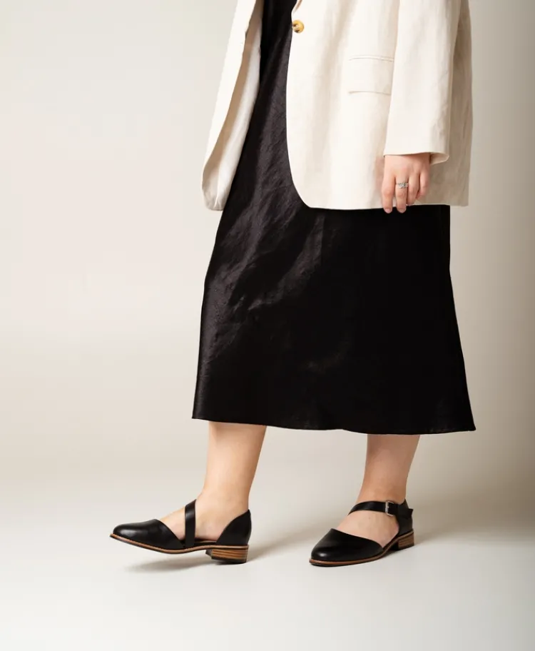 Tayla Wide Strappy Flat|Isabella Anselmi Fashion