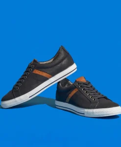 Wayne Leather Sneaker|Deuce x Bloom Online